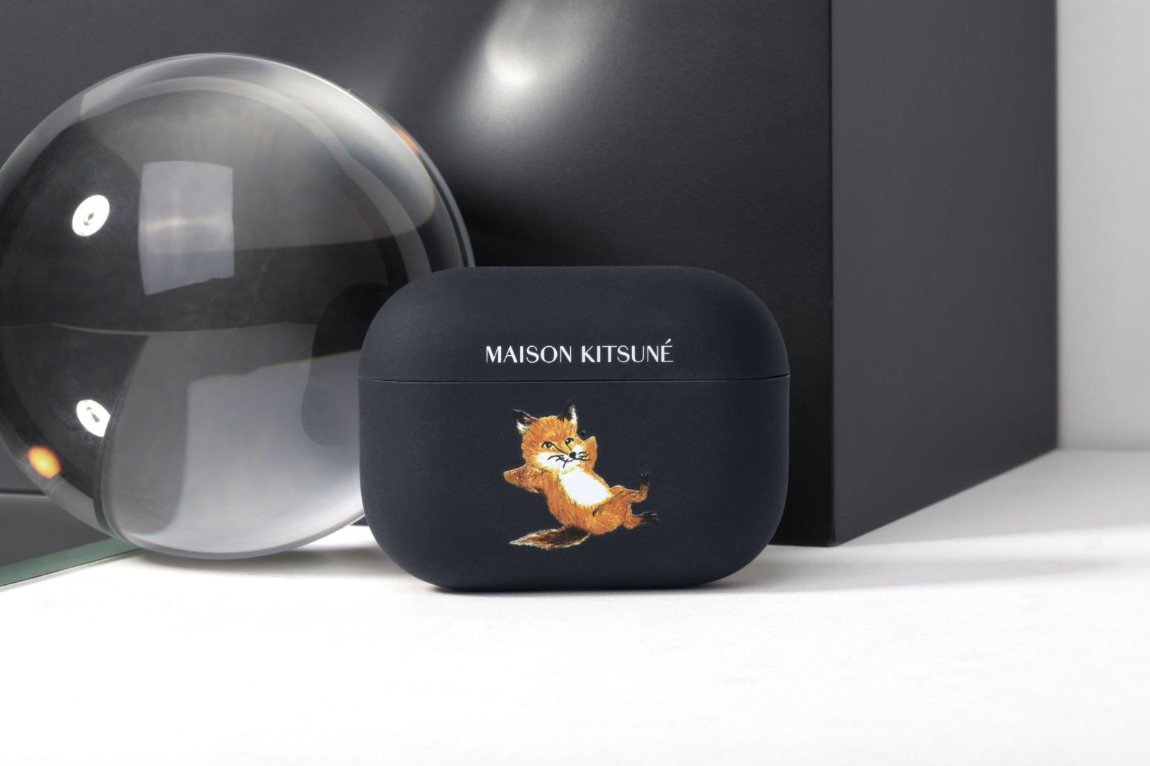 NATIVE UNION×MAISON KITSUNÉ CHILLAX FOX CASE FOR iPhone 12