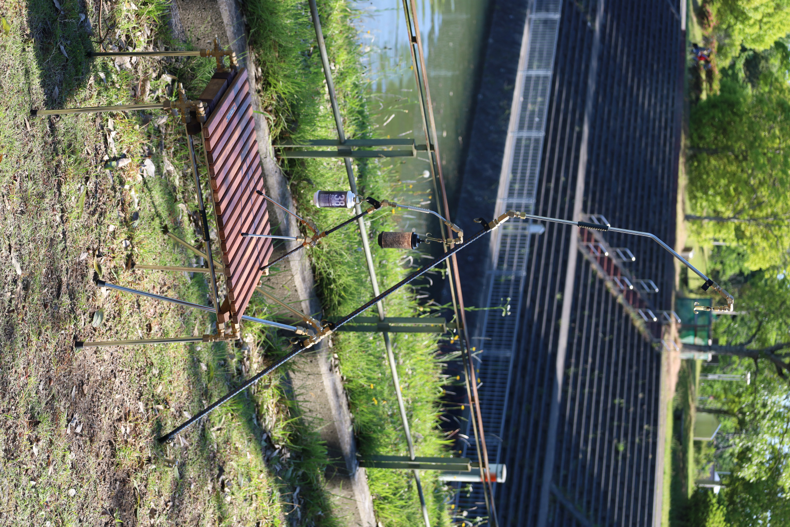 UNBY A.SOME CREATIVE CAPPUCCINO ROLL TABLE HALF