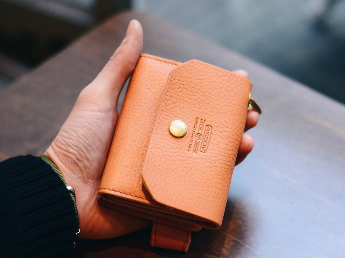 UNBY バレンタイン キャンプ プレゼント ギフト AS2OV OILED SHRINK 財布 ウォレット