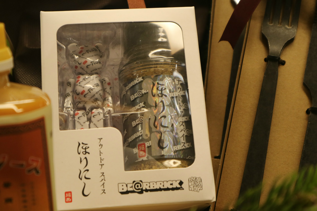 UNBY GIFT プレゼント