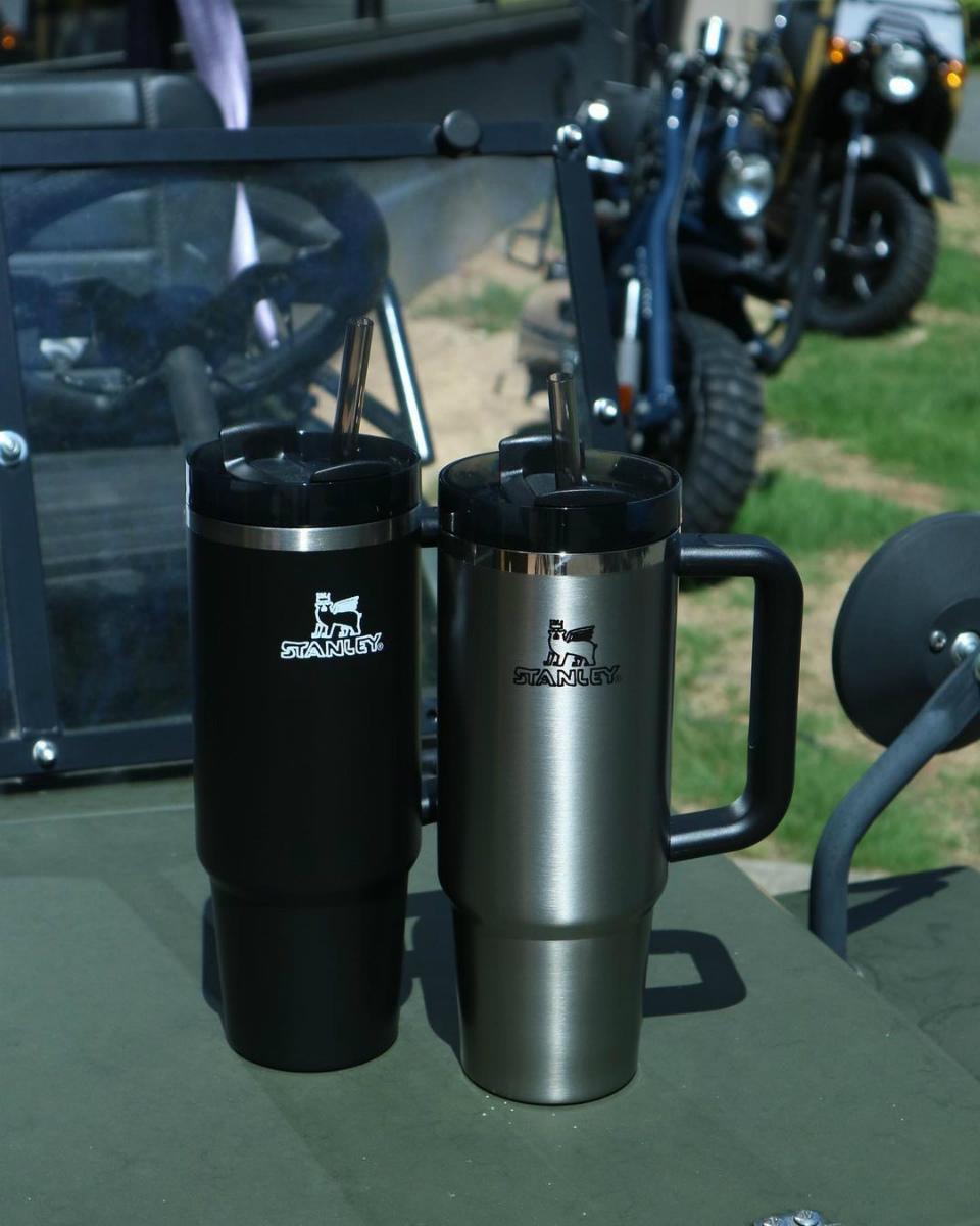 スタンレー 真空クエンチャーNAIJELGRAPH 0.88L