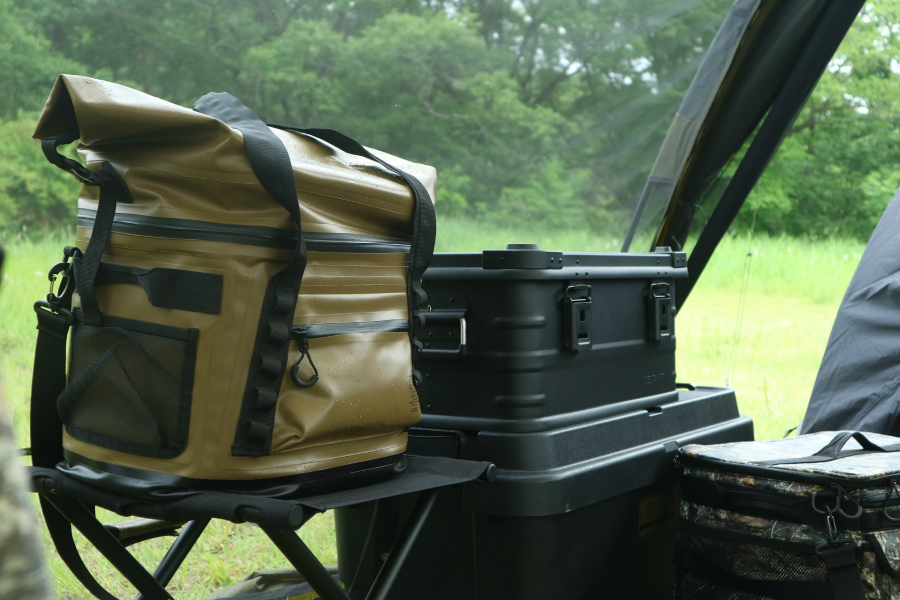 UNBY AS2OV クーラーボックス アウトドア キャンプ