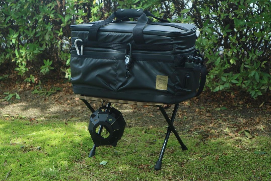 UNBY AS2OV ポリカーボネート２ルームコンテナ