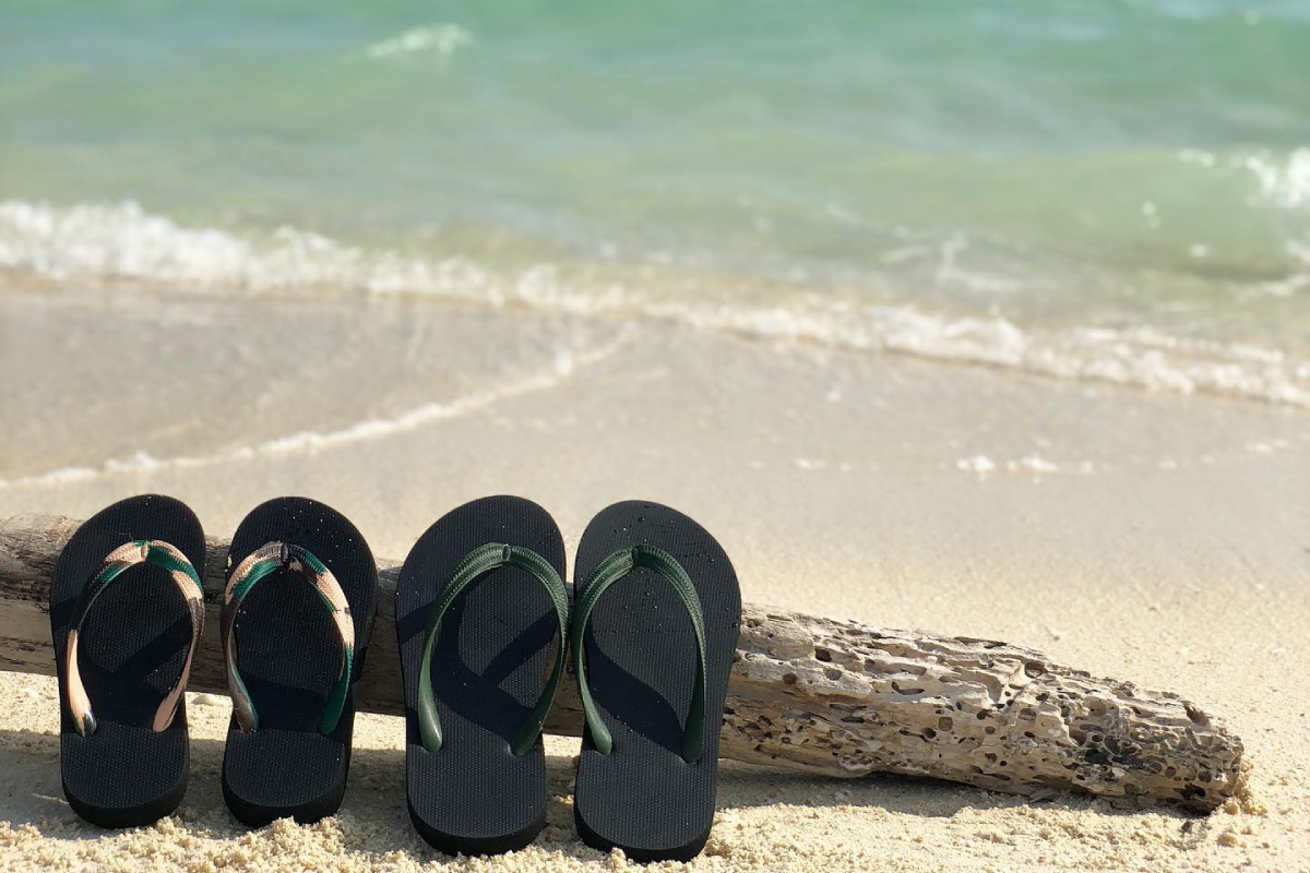 CYAARVO ビーチサンダル