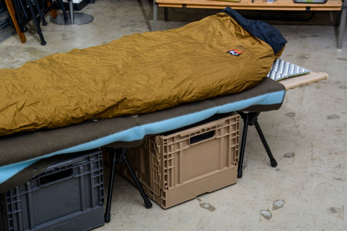 UNBY 冬 キャンプ　快眠　寝具　シュラフ