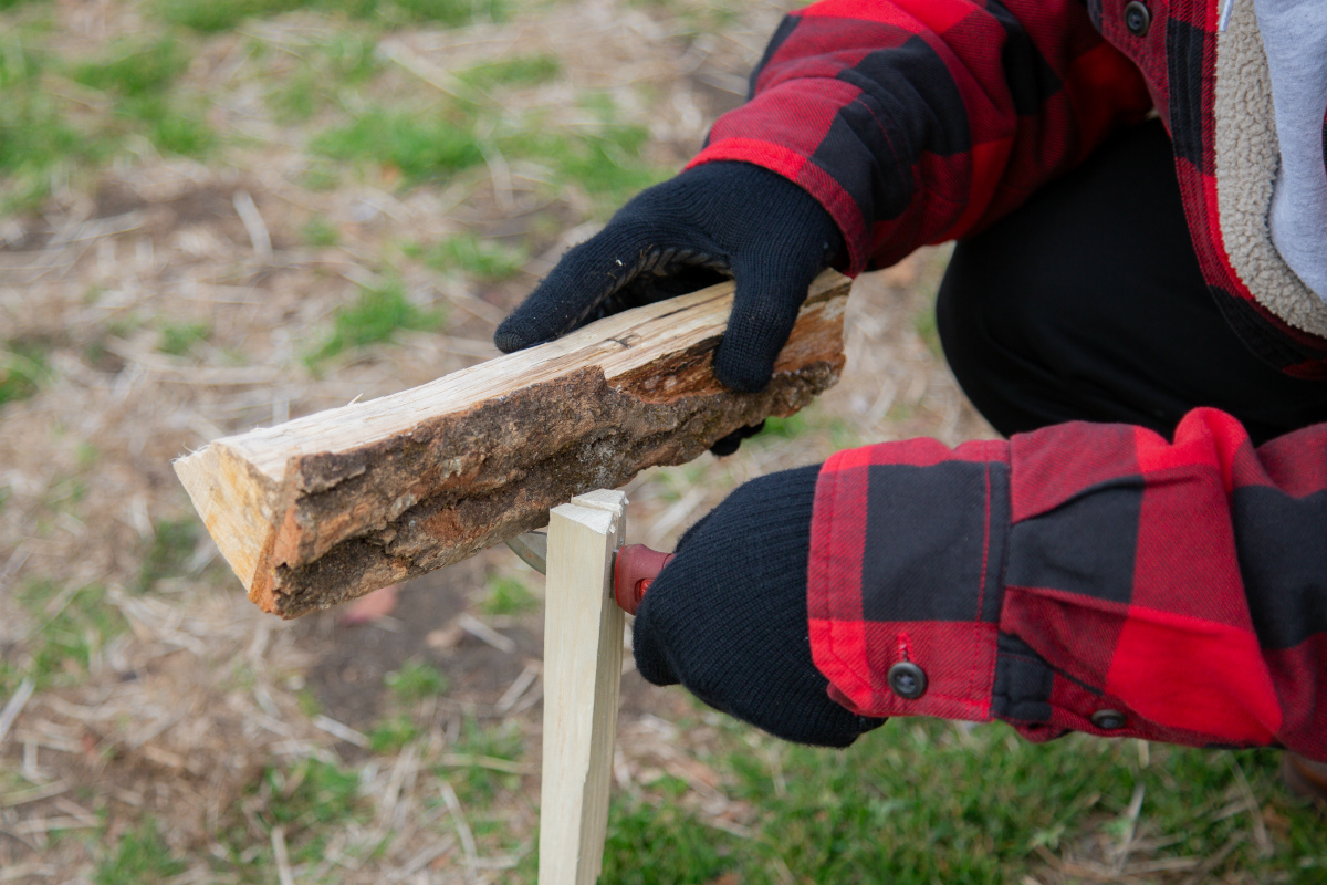 UNBY アウトドア 薪割り