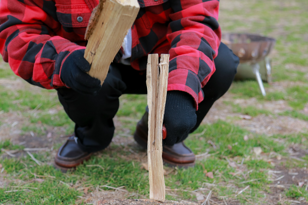 UNBY アウトドア 薪割り