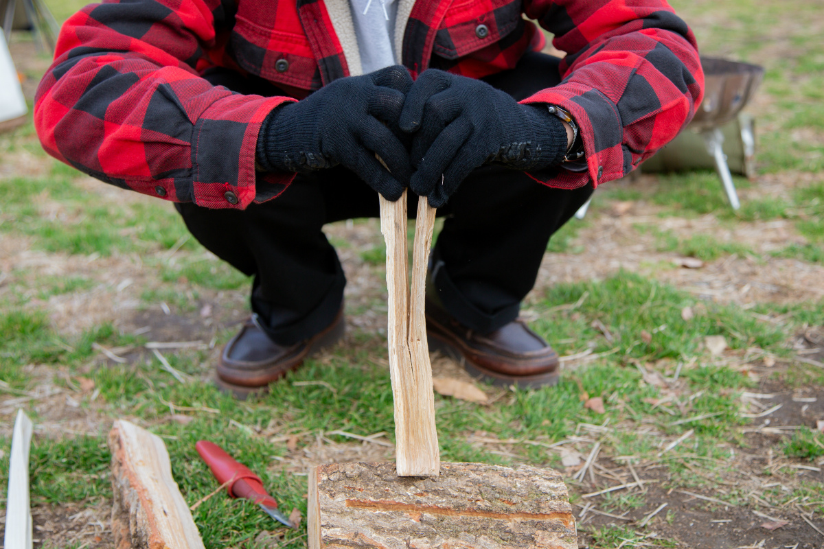 UNBY アウトドア 薪割り