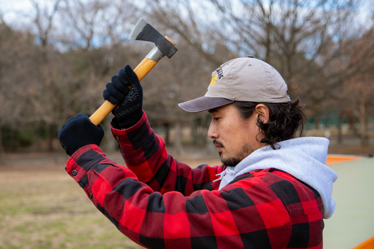 UNBY アウトドア 薪割り