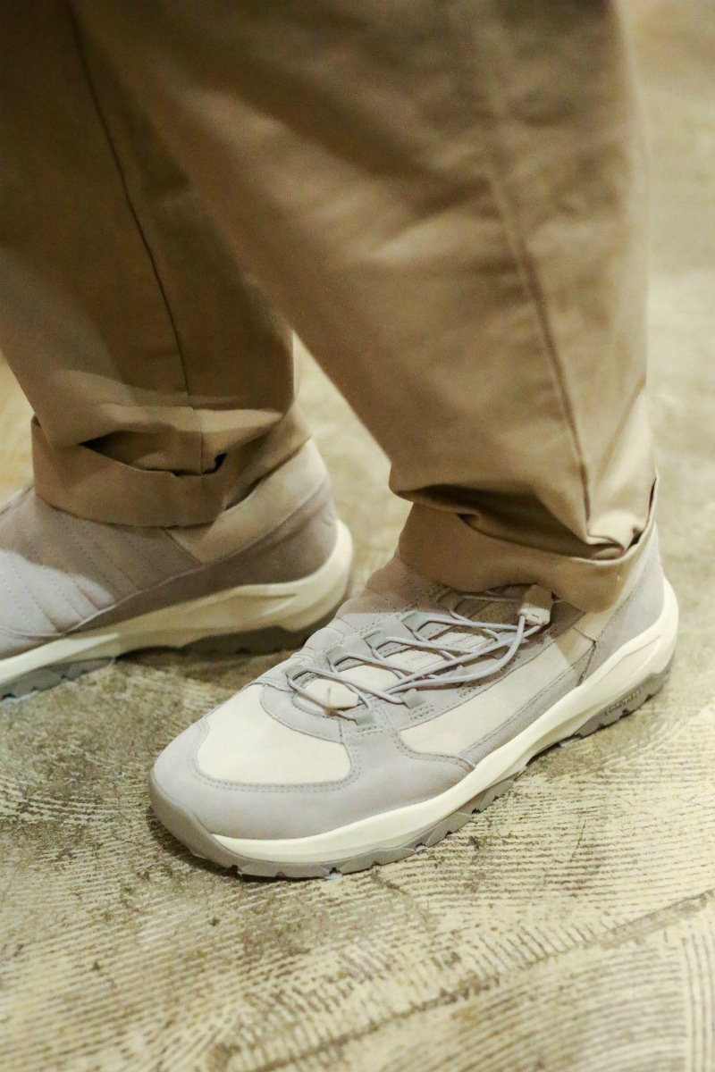 UNBY meanswhile×convers ODESSA