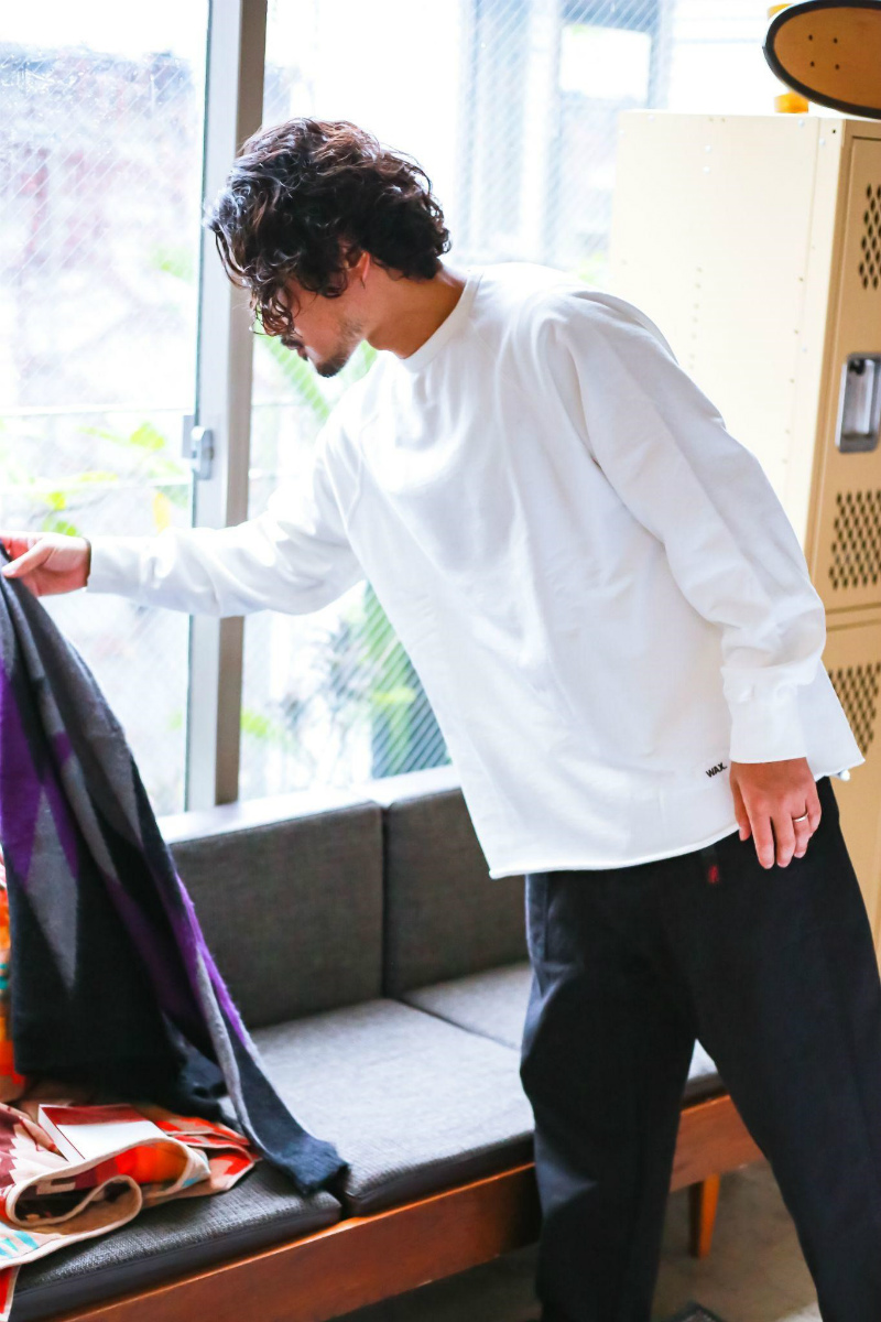 UNBY WAX Cut off Sweatshirt 