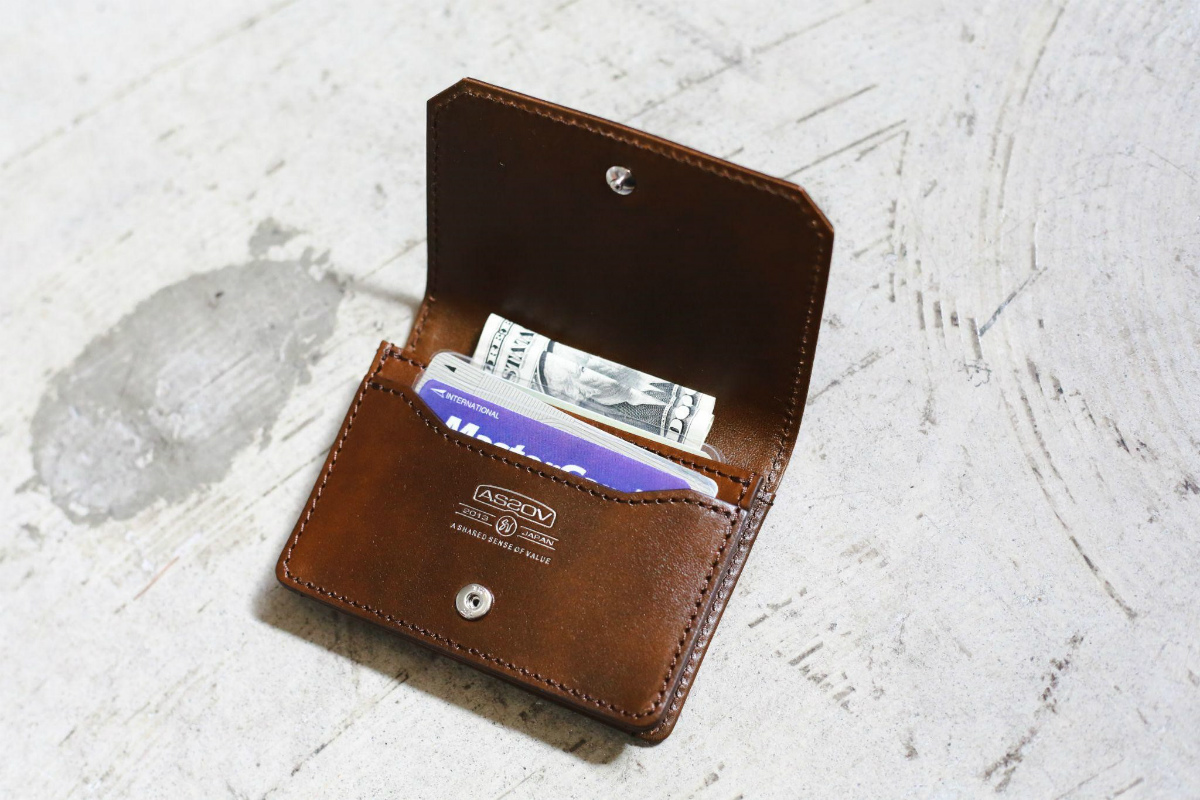 AS2OV ANTIQUE WALLET