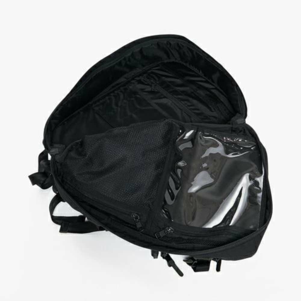 トラベルバッグのイメージ画像