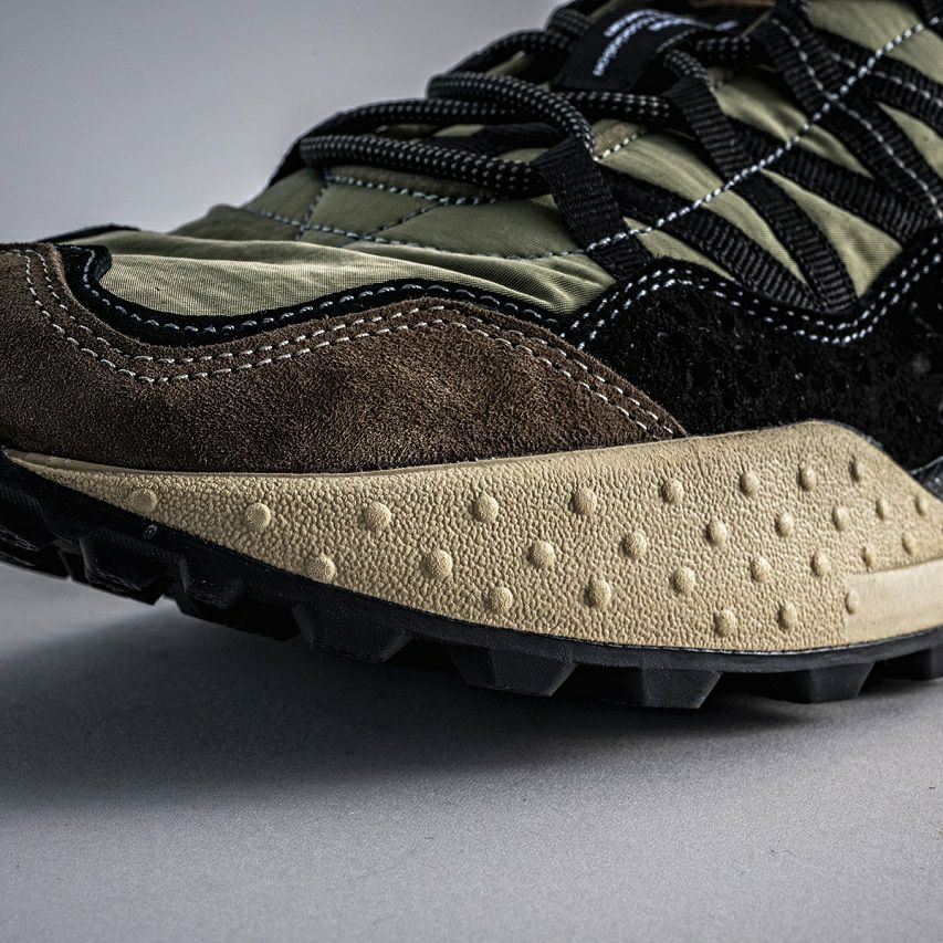 Flower MOUNTAIN FALCON