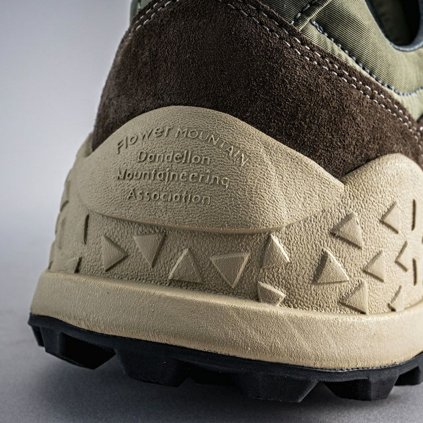 Flower MOUNTAIN FALCON