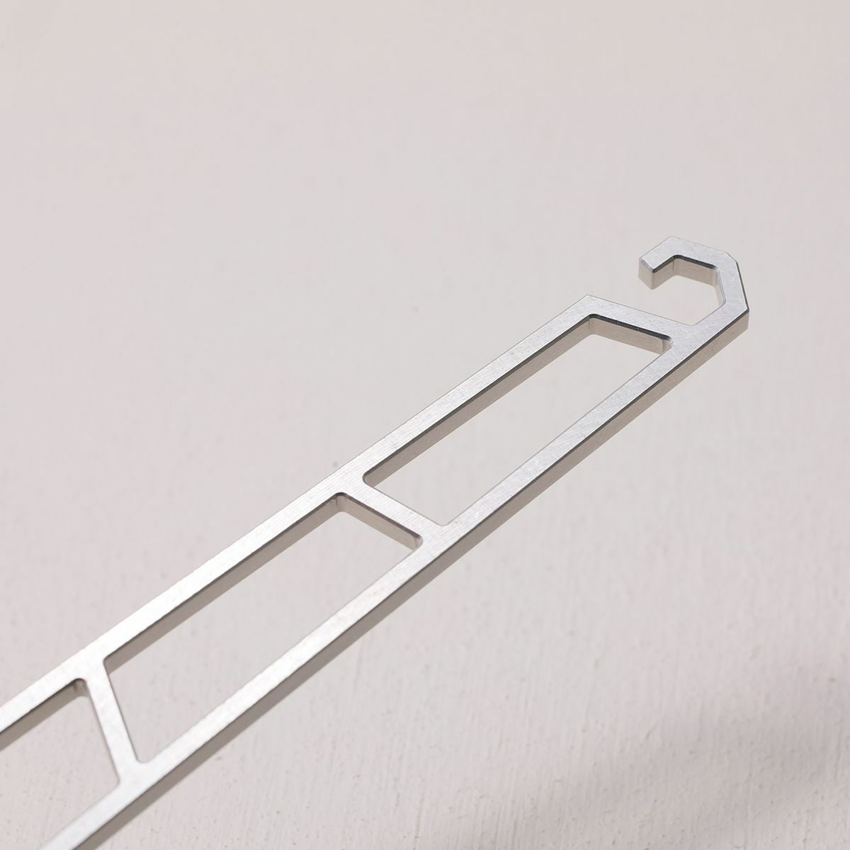 INAVANCE EDGESTAND HANGER / インアバンス エッジスタンドハンガー