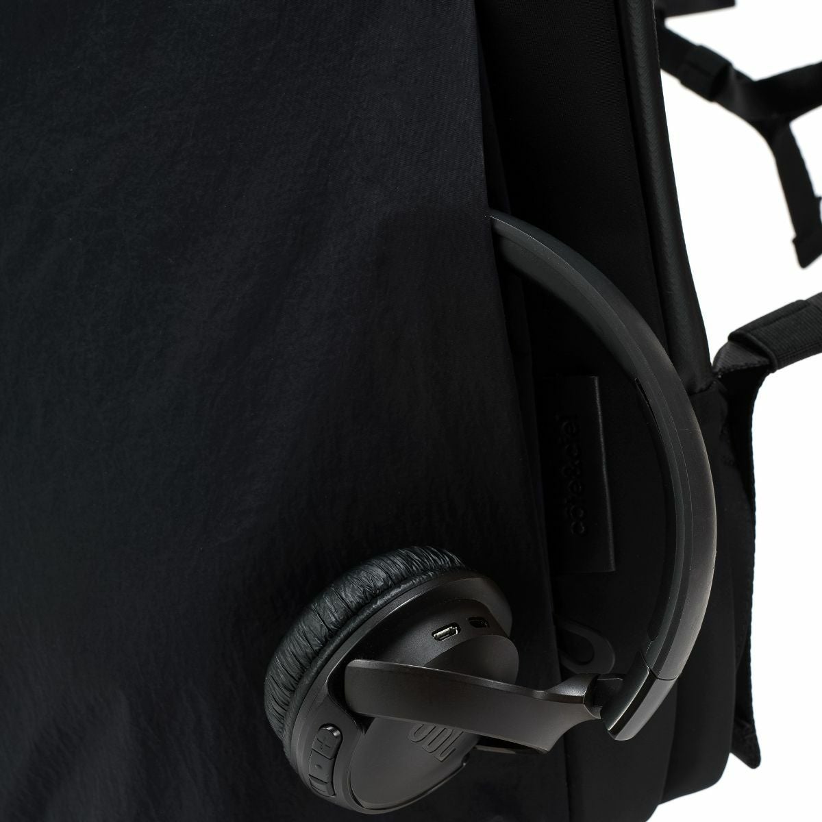 cote&ciel コートエシエルISAR M KOMATSU ONIBEGIE NYLON BLACK