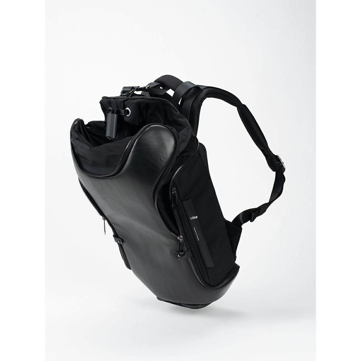 cote&ciel コートエシエルAVON ALIAS LEATHER BLACK アボン バック