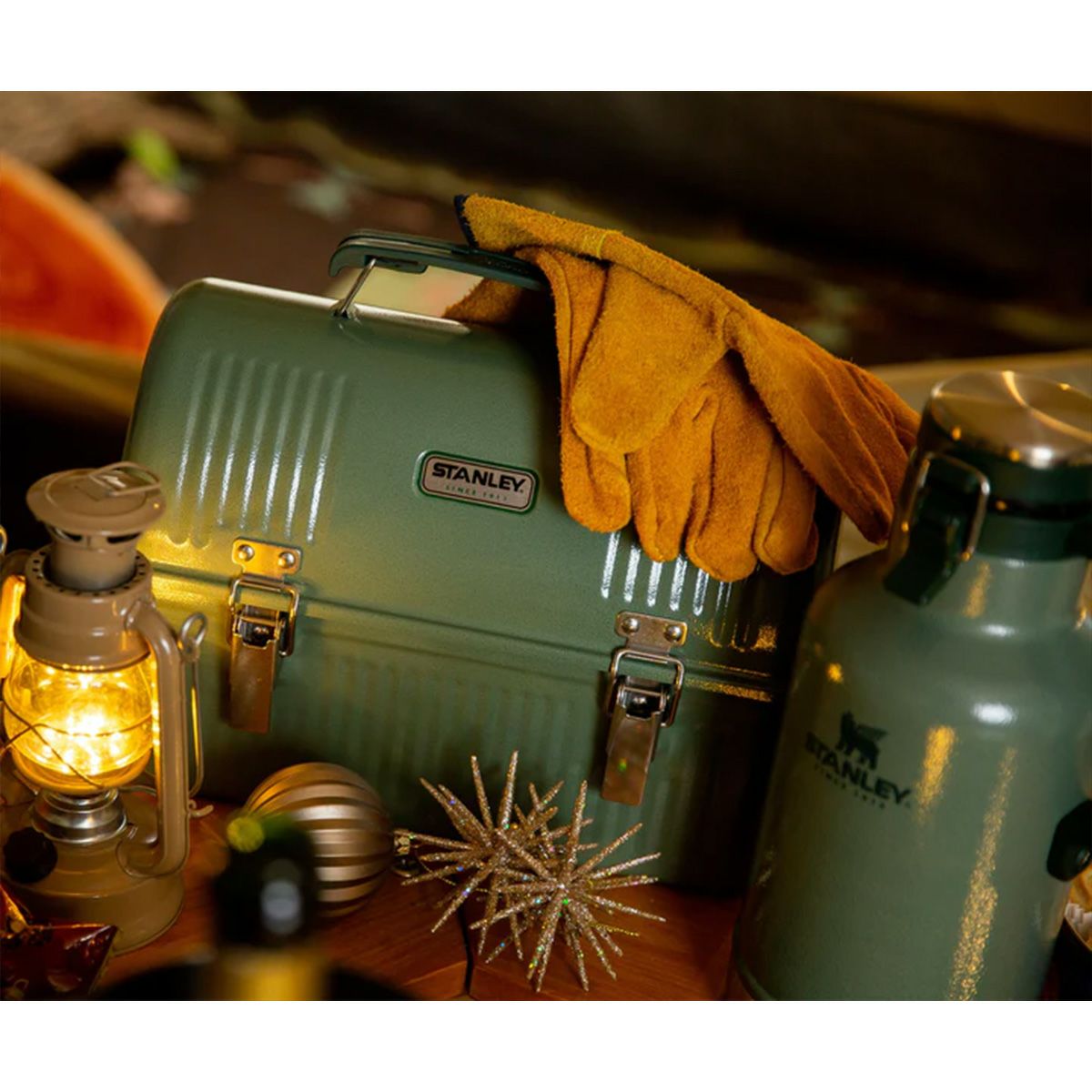 STANLEY スタンレー クラシック ランチボックス 9.4L | 雑貨・日用品