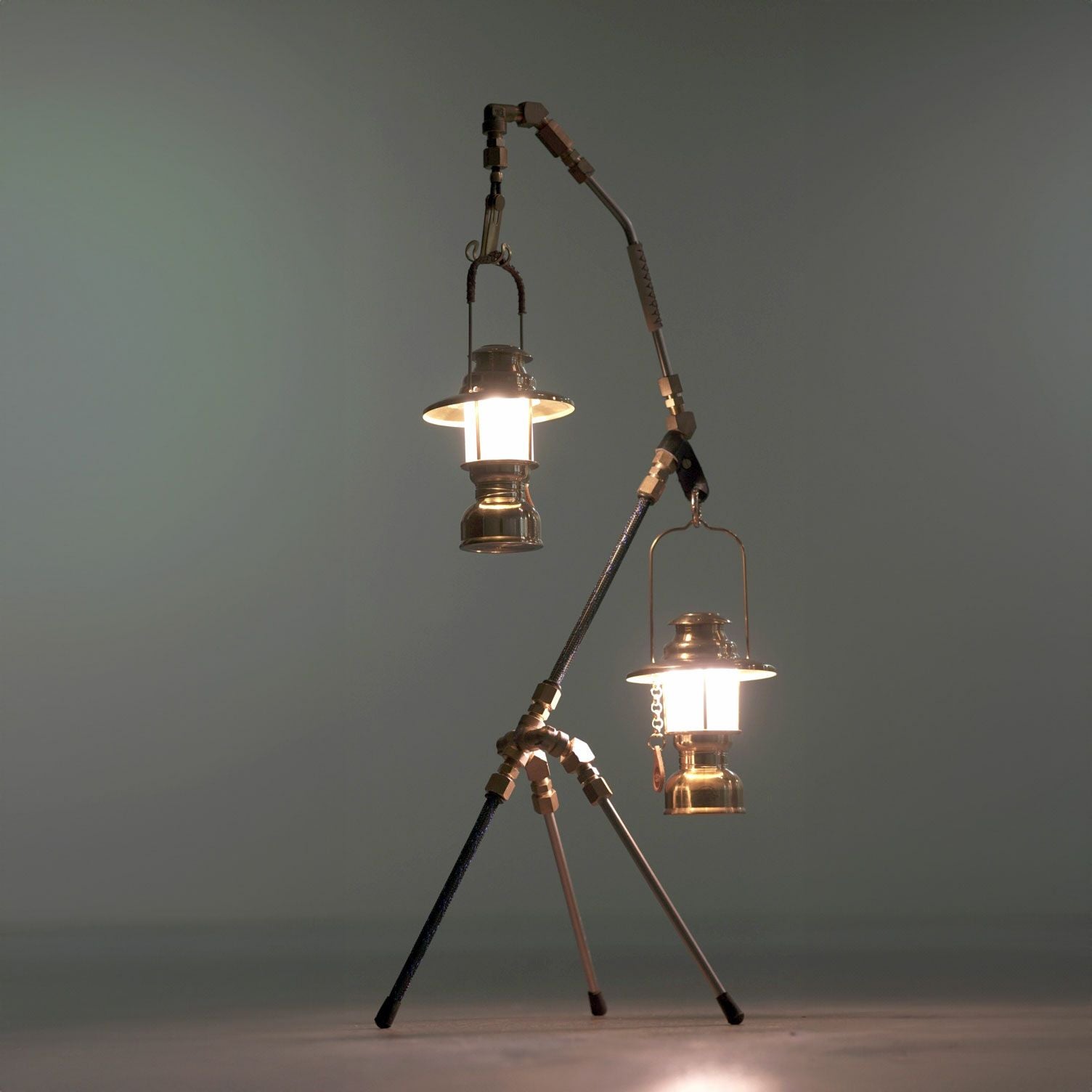 UNBY A.SOME CREATIVE ARABICA BURNER TABLE