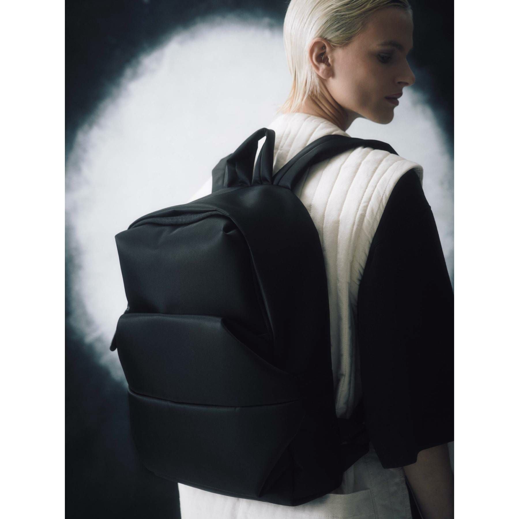 cote&ciel コートエシエルSAVA SLEEK BLACK | バッグ・ファッション cote&ciel コートエシエルSAVA SLEEK BLACK | バッグ・ファッション