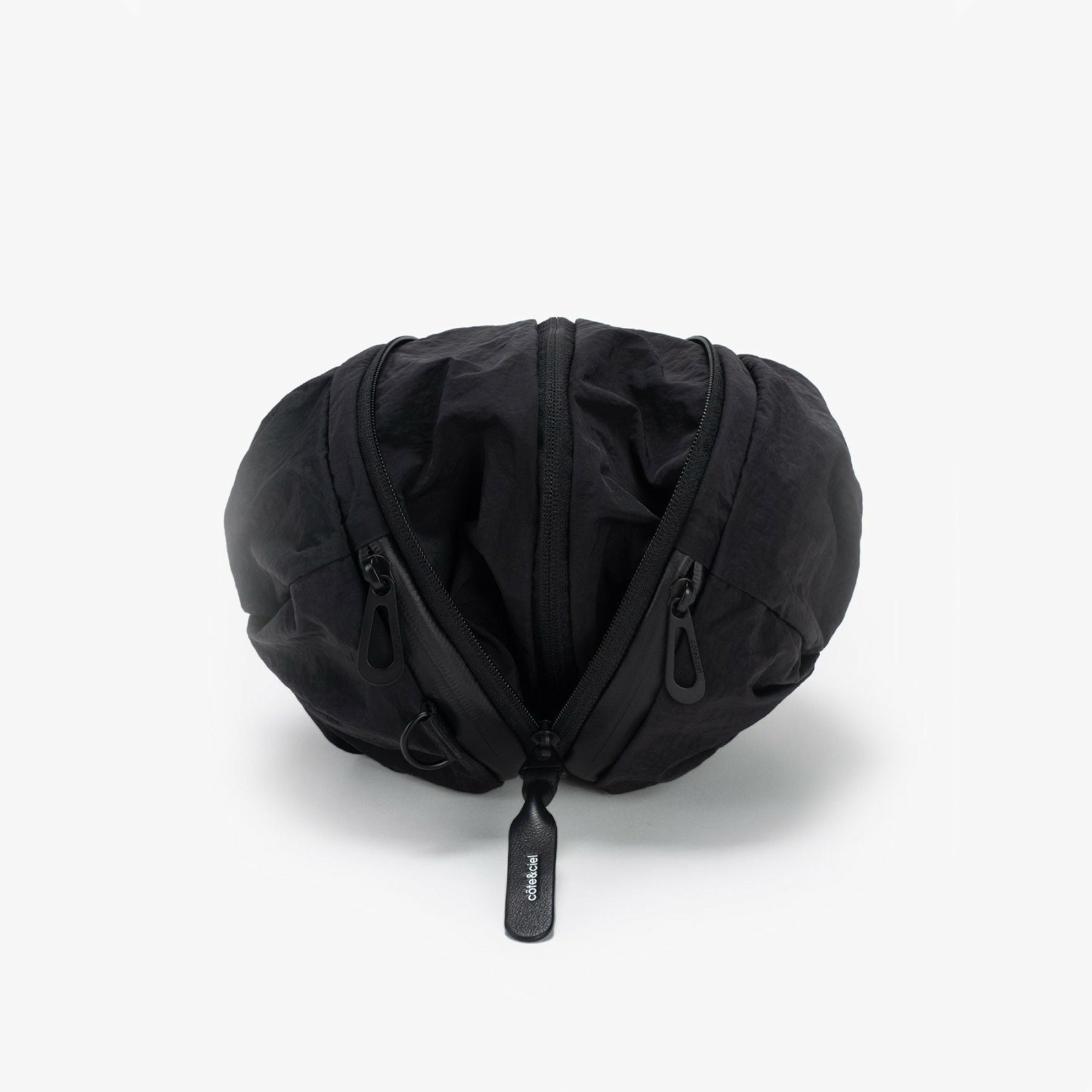cote&ciel コートエシエルVikos M Smooth Black | バッグ| バッグ