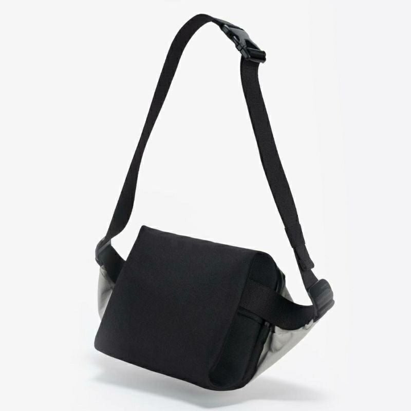 cote&ciel コートエシエルIsarau S Smooth Light Grey | バッグ