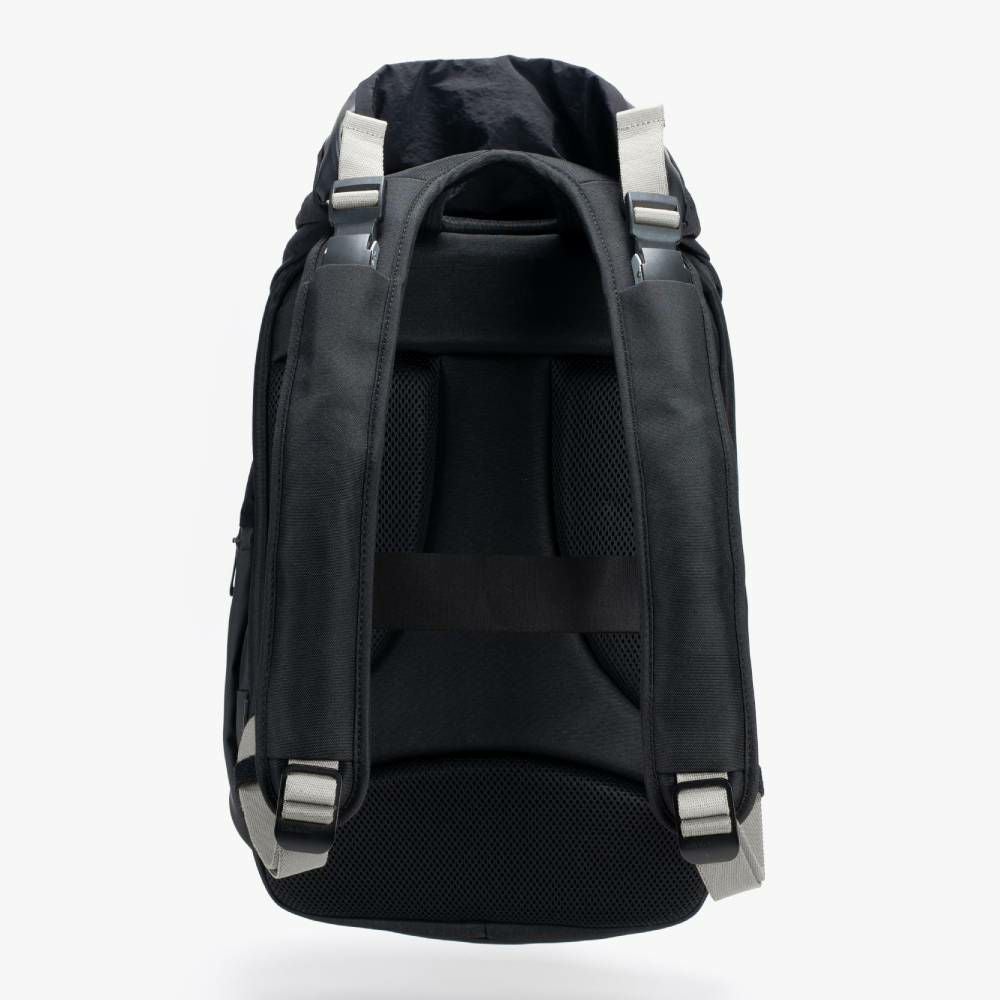 cote&ciel コートエシエルNile S Smooth Black Colour Accent | バッグ