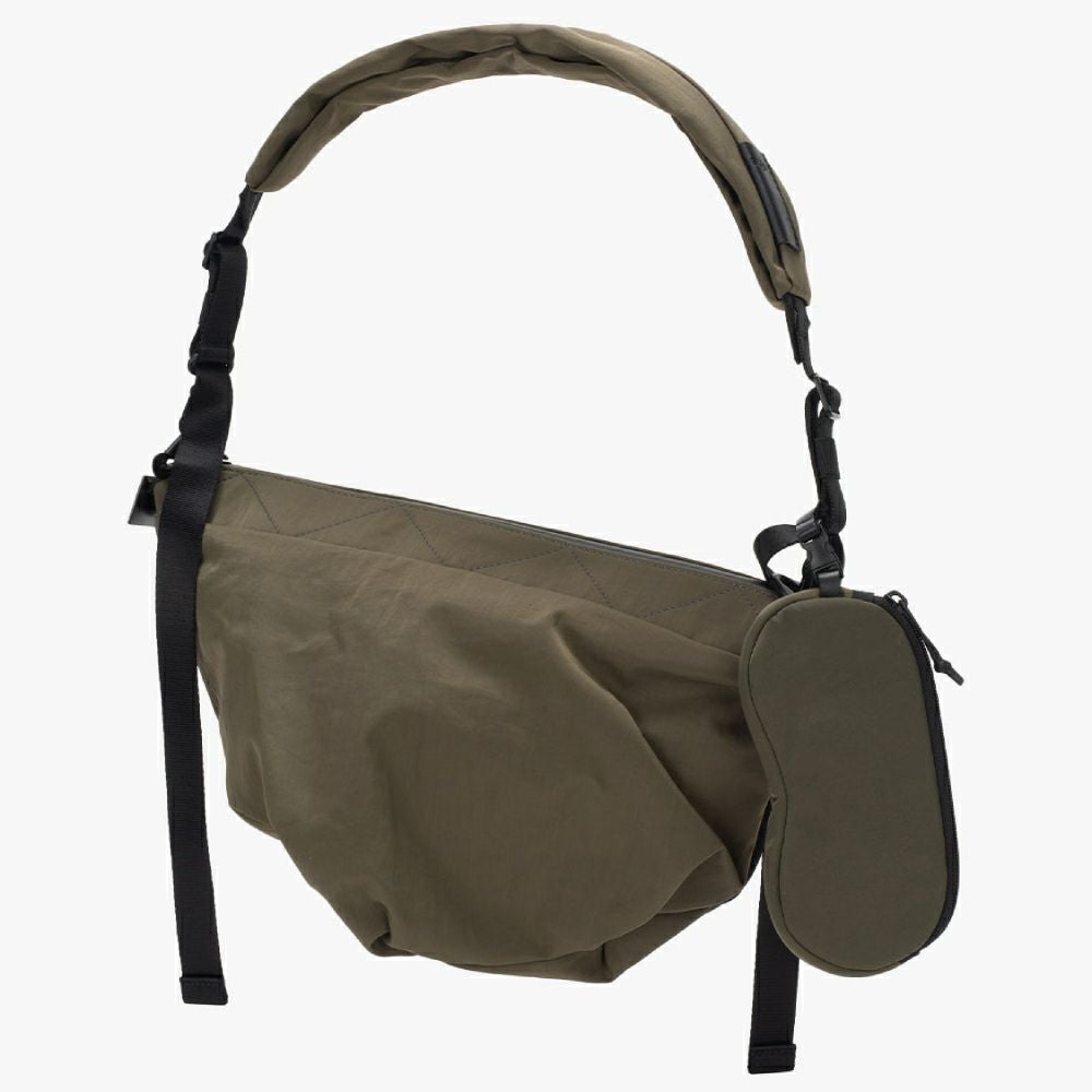 cote&ciel BEAMS別注カーキ Lサイズ cote&ciel コートエシエルOrne Cargo Green | バッグ| バッグ