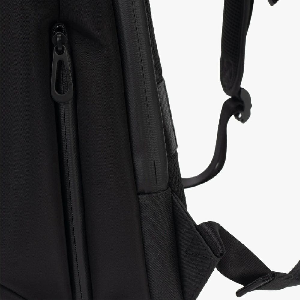 cote&ciel コートエシエルSaru Sleek Black | バッグ| バッグ