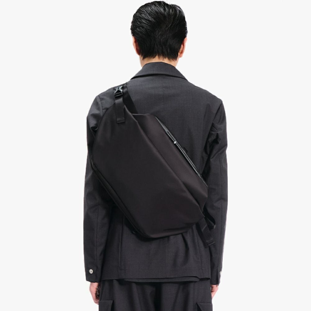 cote&ciel コートエシエルIsarau L Sleek Black | バッグ| バッグ
