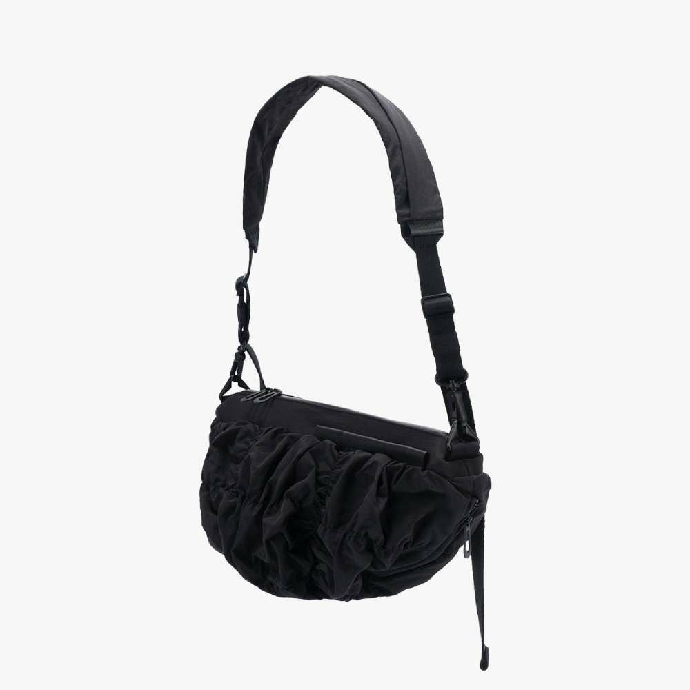 cote&ciel コートエシエルOrne Otra Gathered Black ショルダーバッグ