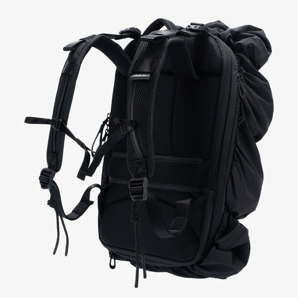 cote&ciel コートエシエルDrava Gathered Black バックパック | バッグ
