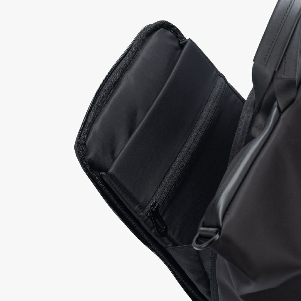 cote&ciel コートエシエルTamu Sleek Black バックパック | バッグ