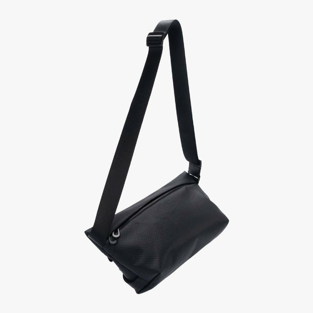 cote&ciel コートエシエルSinu Satellite Black ショルダーバッグ