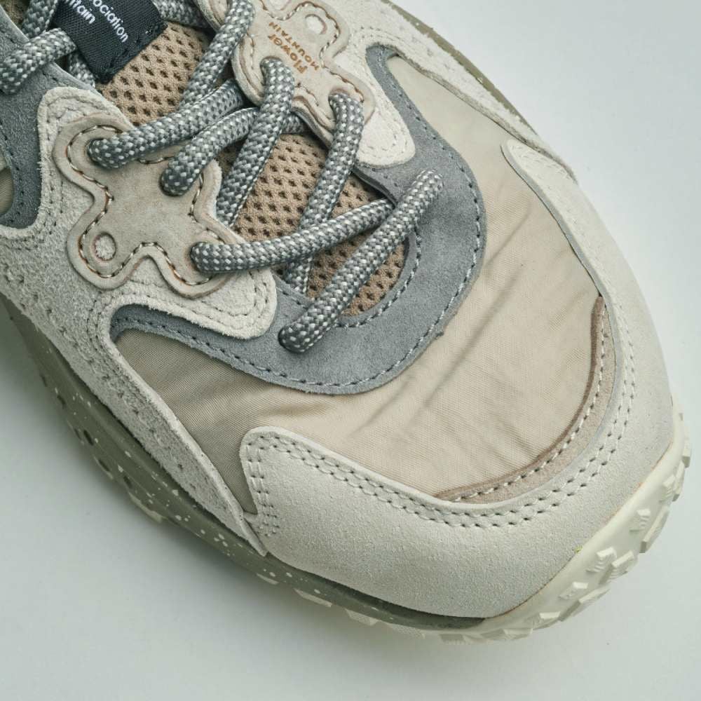 Flower MOUNTAIN フラワー マウンテン SOLIN Beige/Gray スニーカー