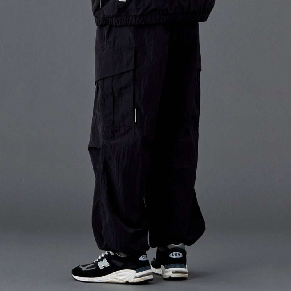 Liberaiders リベレイダース NYLON TACTICAL PANTS ワイドカーゴパンツ