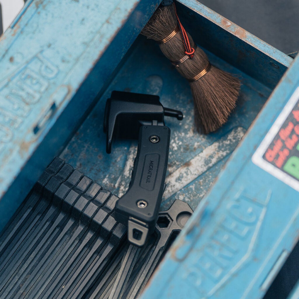 MIGRATRAIL ミグラトレイルFIT HAMMER with TOOL BOX フィットハンマー